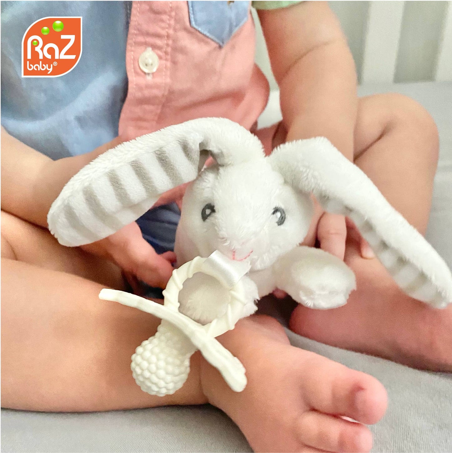 RaZbuddy Pig Paci/Teether Holder